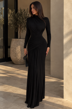 שמלת דגם Sisterlinda בגזרת מקסי יוקרתית עם שרוולים ארוכים ומחשוף עגול – עיצוב אלגנטי, נשי ומחמיא למראה ערב מתוחכם .